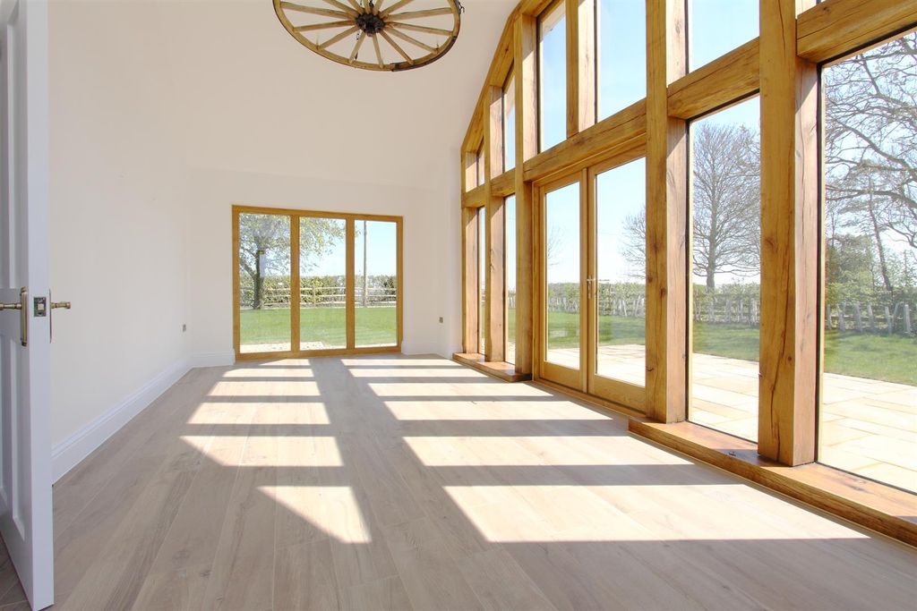 Property photo 1 of 12 The Old Coachworks