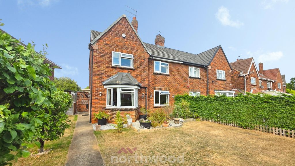 Property photo 1 of 28