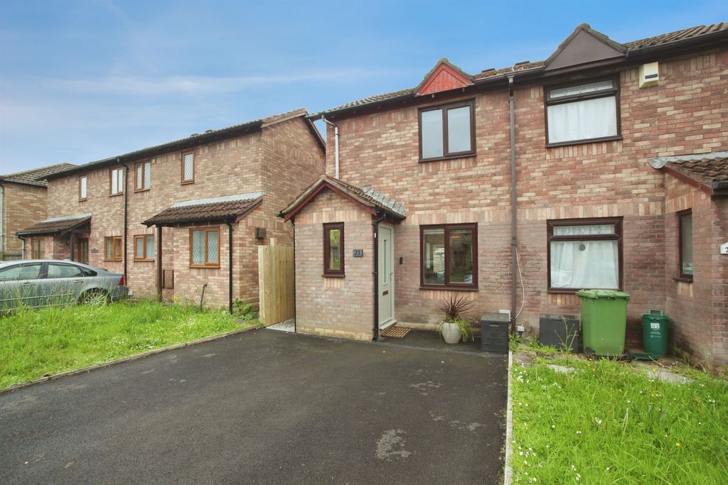 Property photo 1 of 15