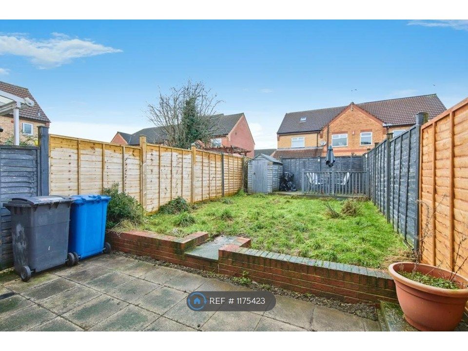 Property photo 2 of 10 Garden