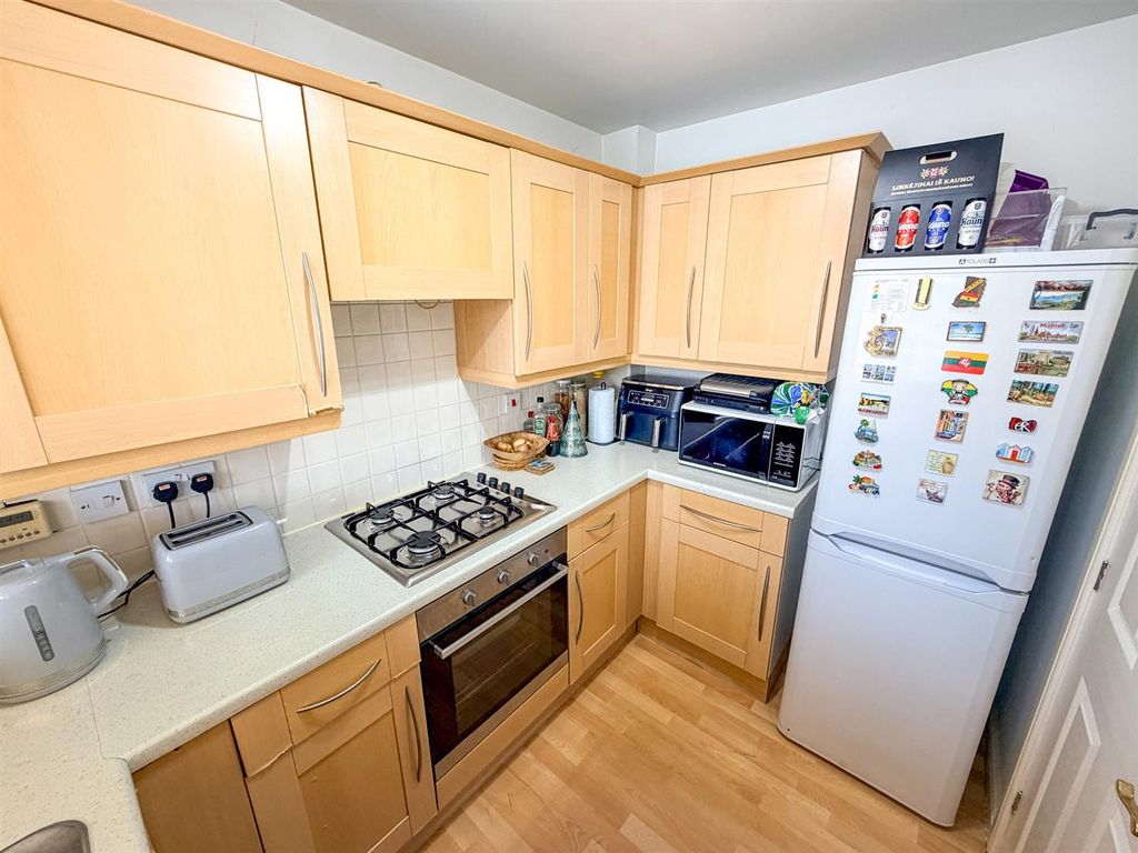 Property photo 3 of 21 Image18.Jpg