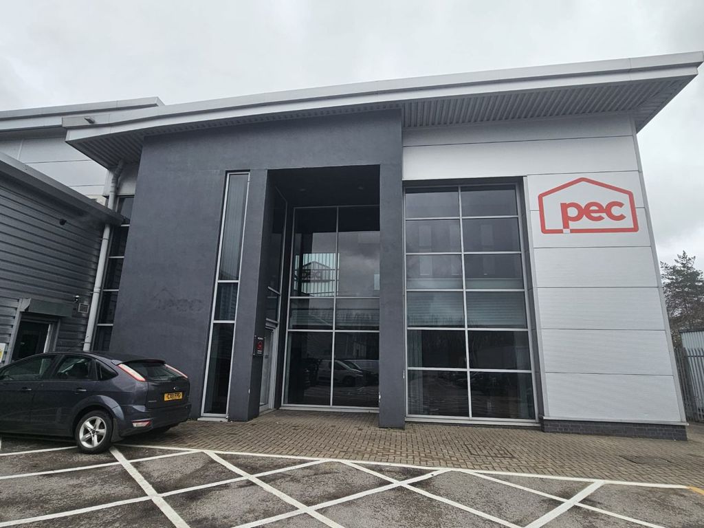 Property photo 1 of 4