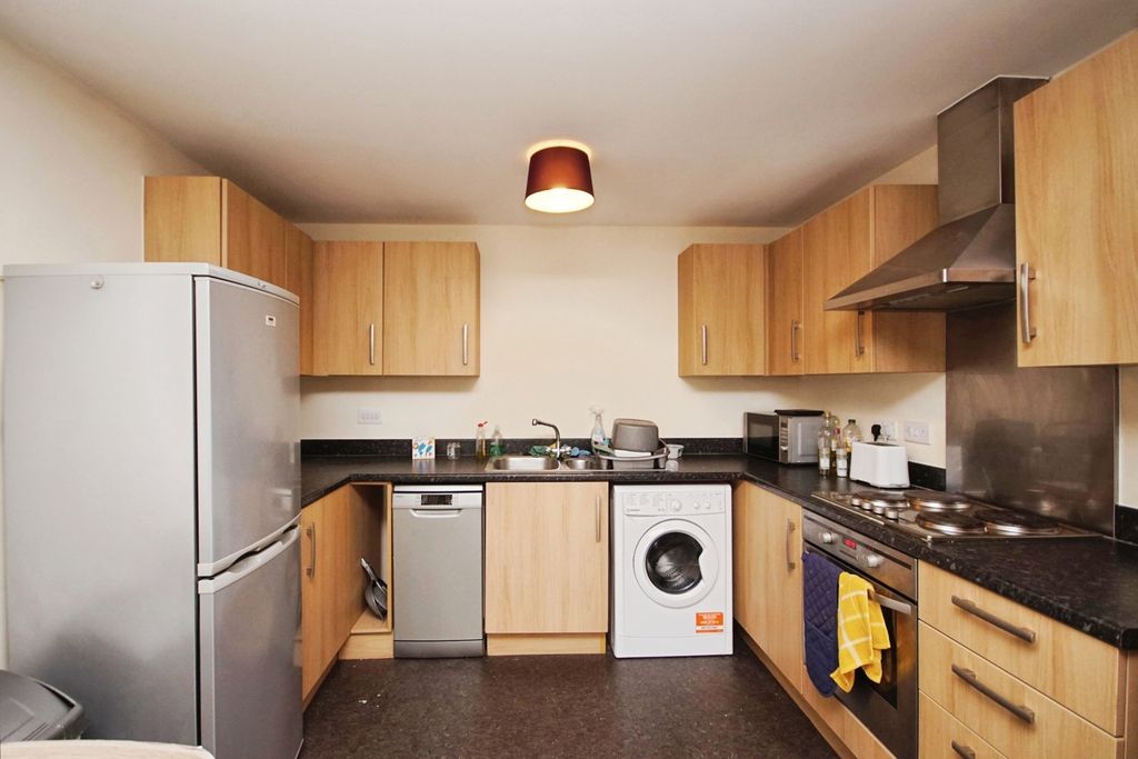 Property photo 3 of 14 Photo