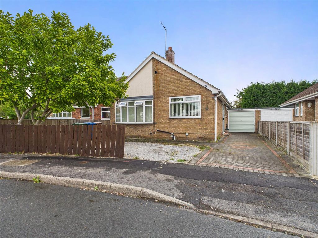 Property photo 1 of 14 Cam03303G0-Pr0195-Still016.Jpg