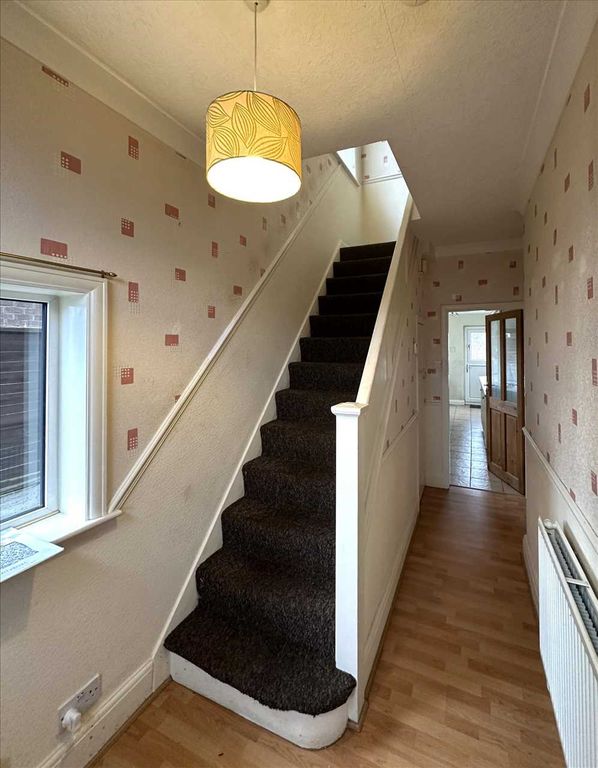 Property photo 3 of 17 Light And Airy Hallway: