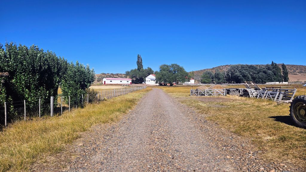 Property photo 1 of 35