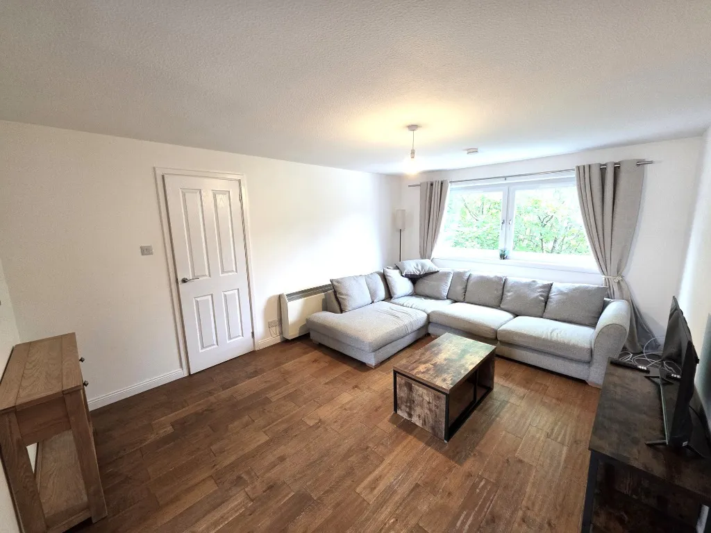 Apartment in Aberdeen, Bannermill, Castlehill and Pittodrie - View 3