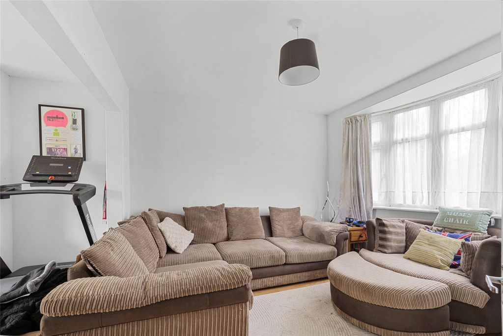 Property photo 3 of 13 Picture No. 33