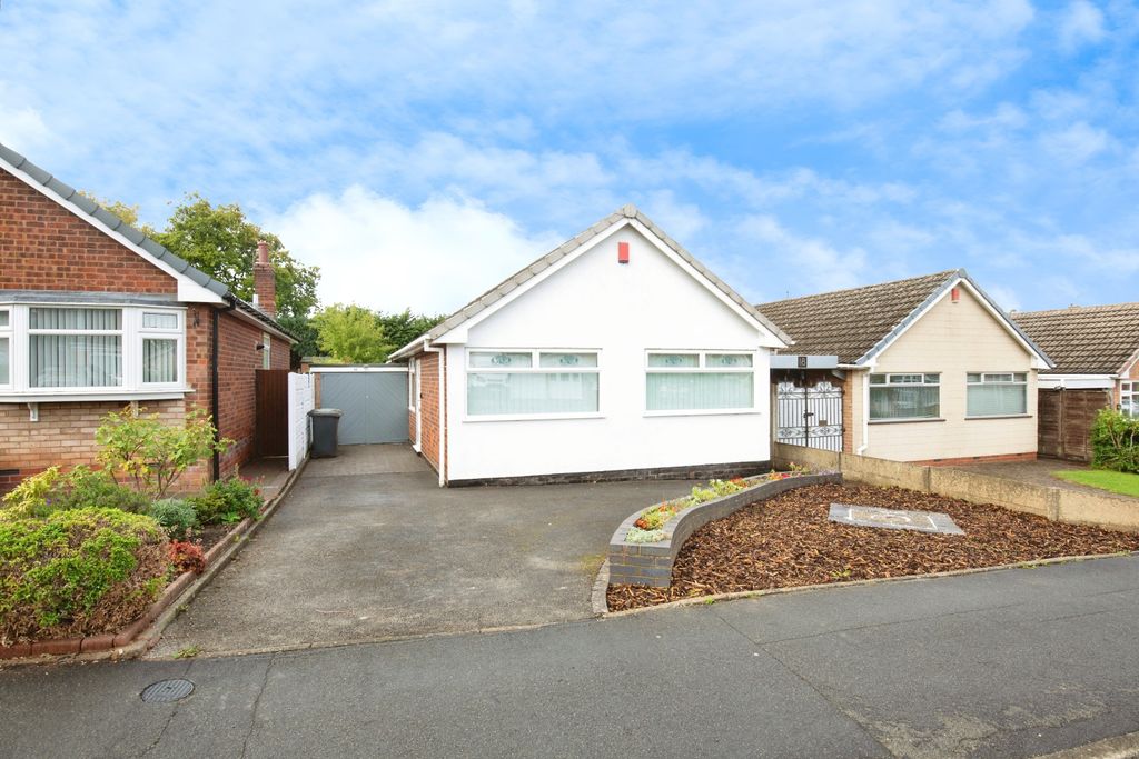 Property photo 1 of 14 0F3c2d54-Mw-8716