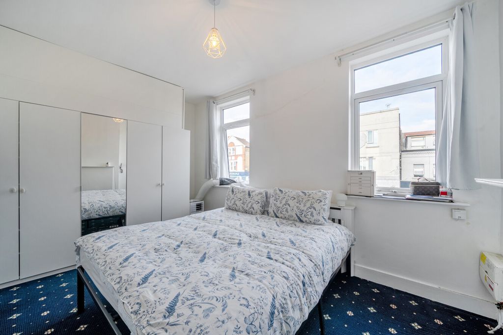 Property photo 2 of 5 1510599-13-1A0330...