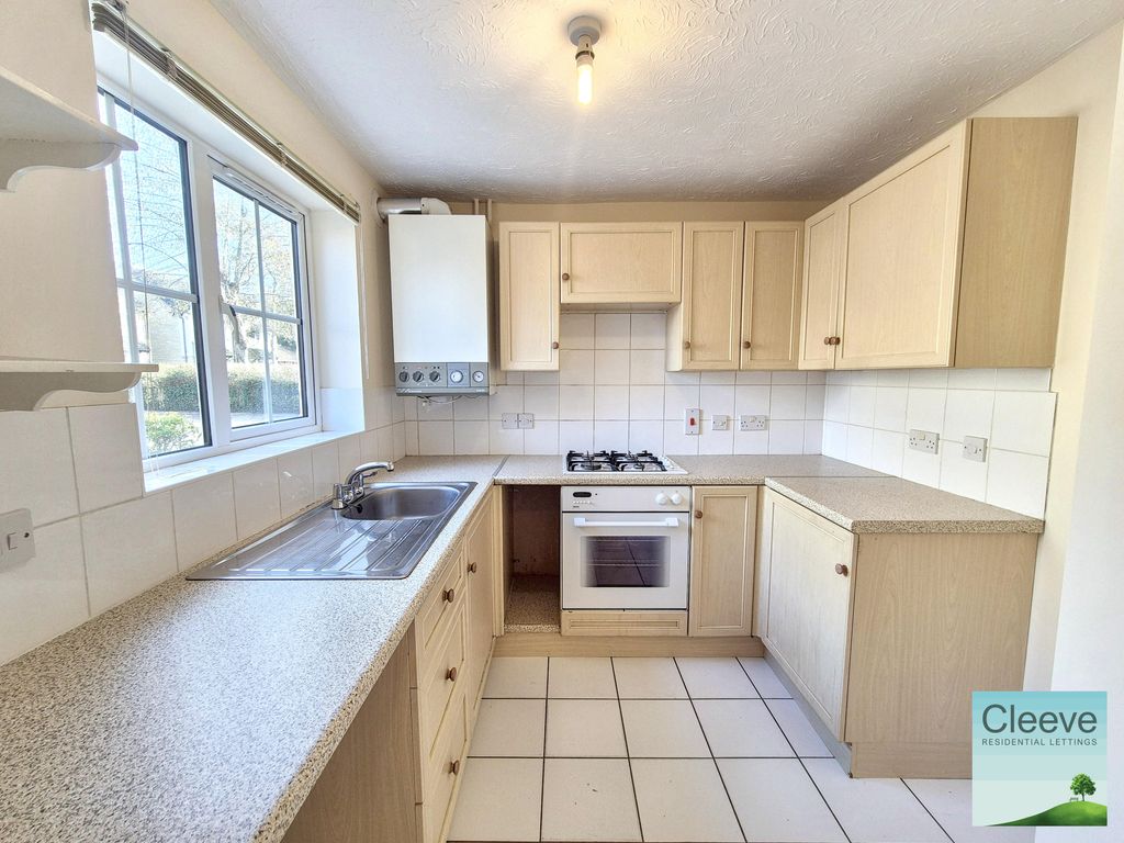 Property photo 3 of 16 1000093986