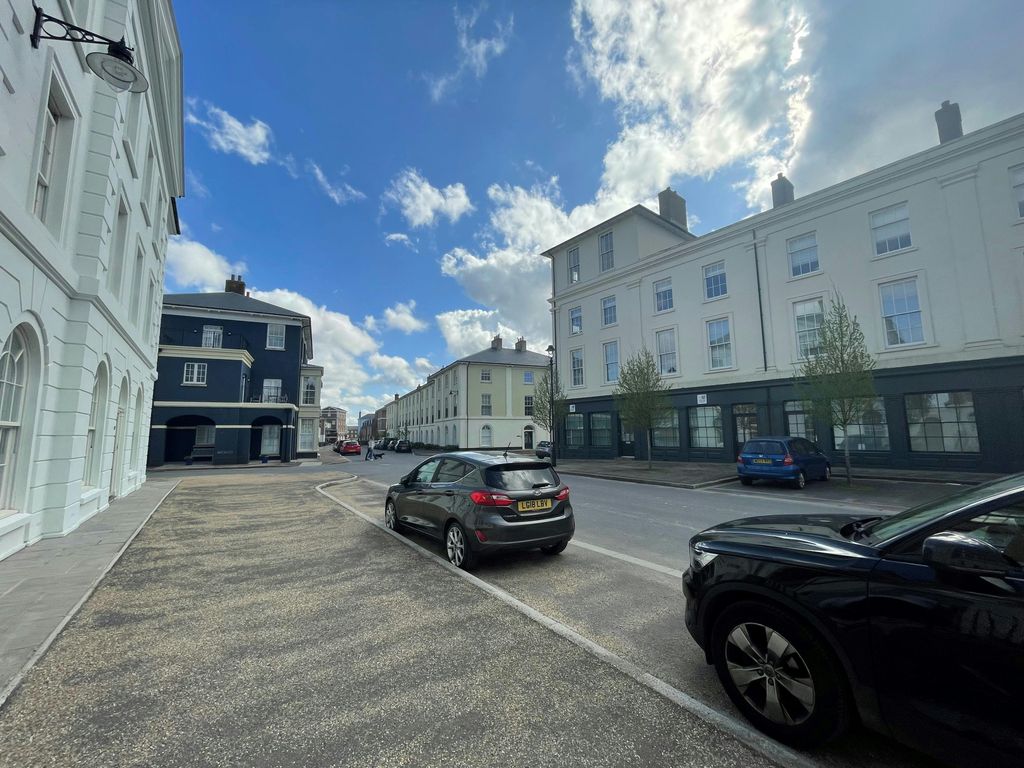 Property photo 3 of 9 4.Jpg