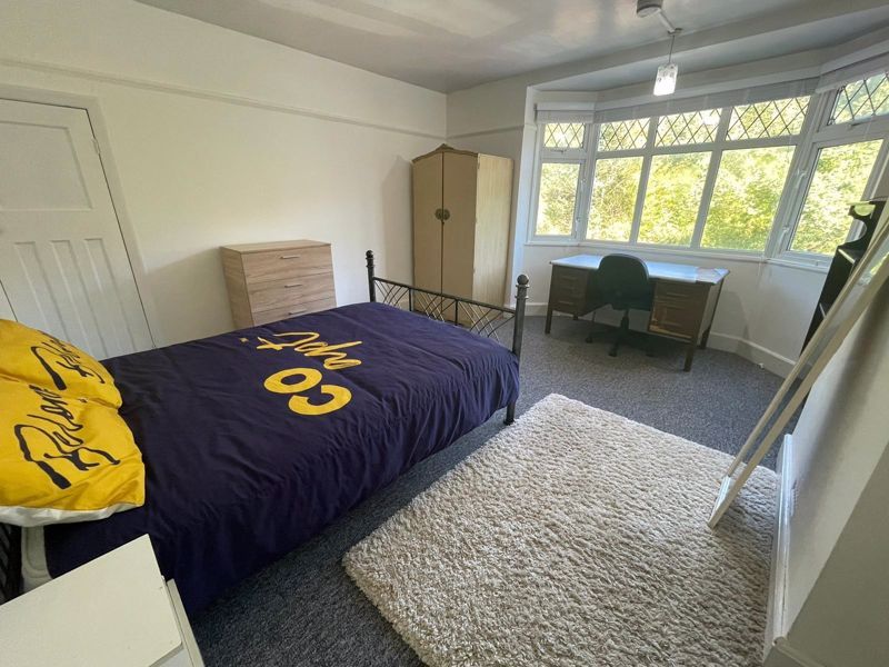 Property photo 1 of 9 Photo 19