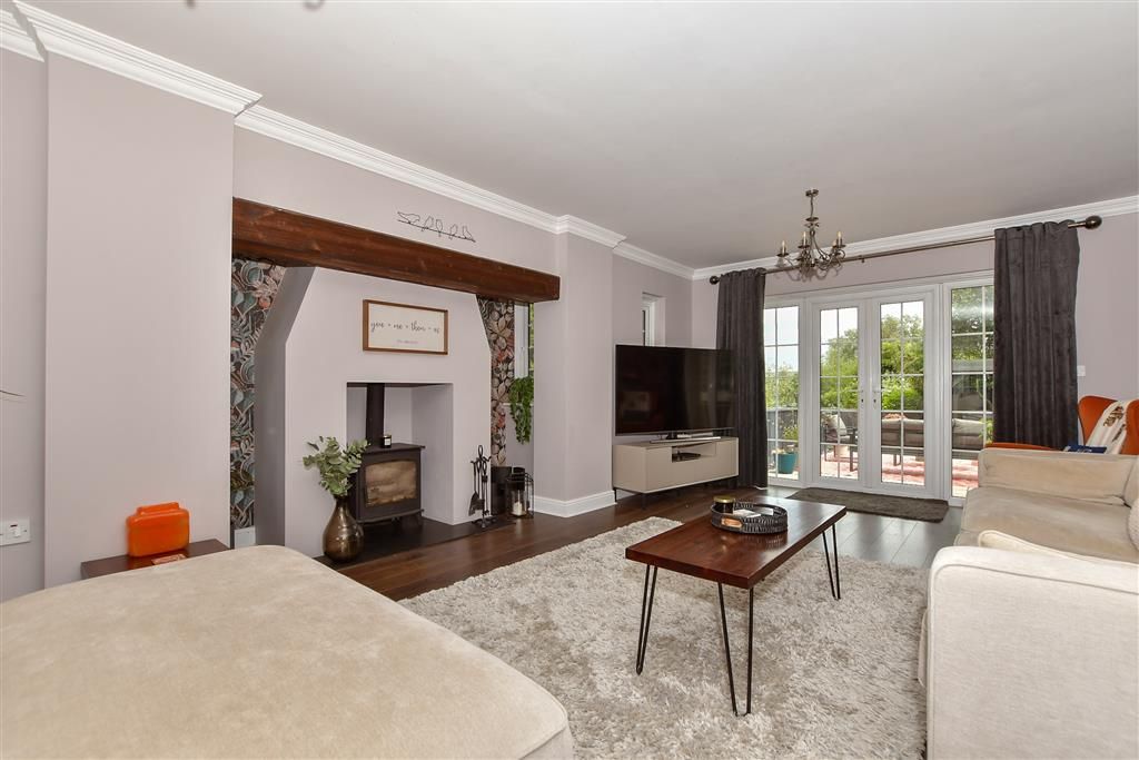 Property photo 1 of 14 Kitchen/Breakfast Room