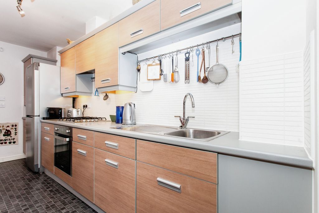 Property photo 2 of 15 View