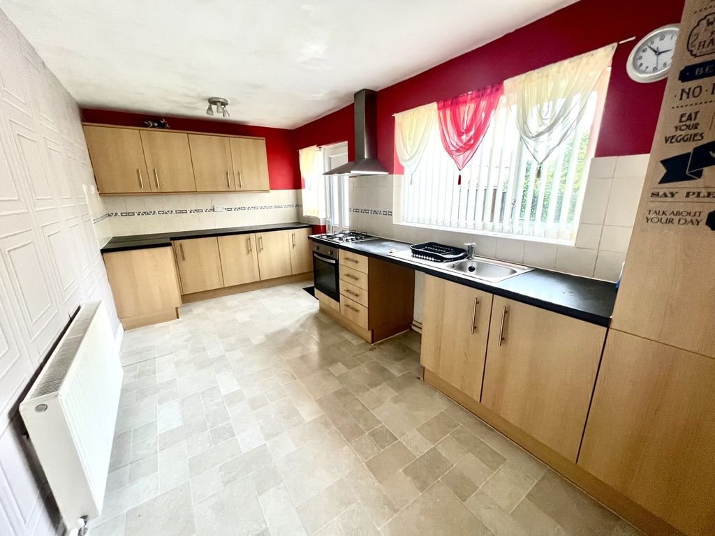 Property photo 2 of 7 Img_0618