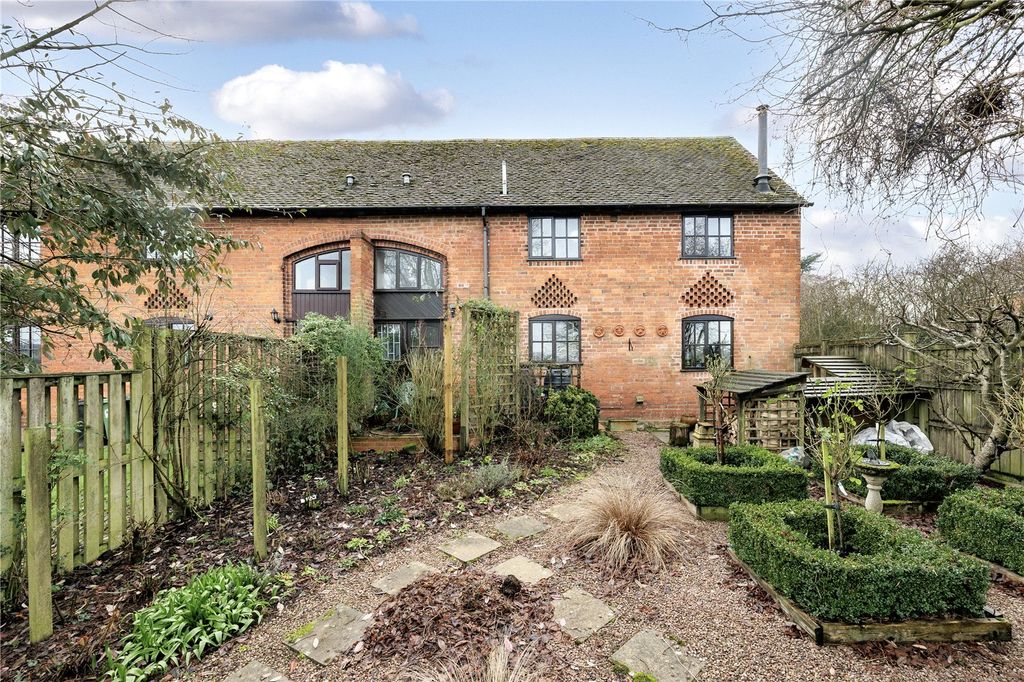 Property photo 1 of 29 Picture No. 09
