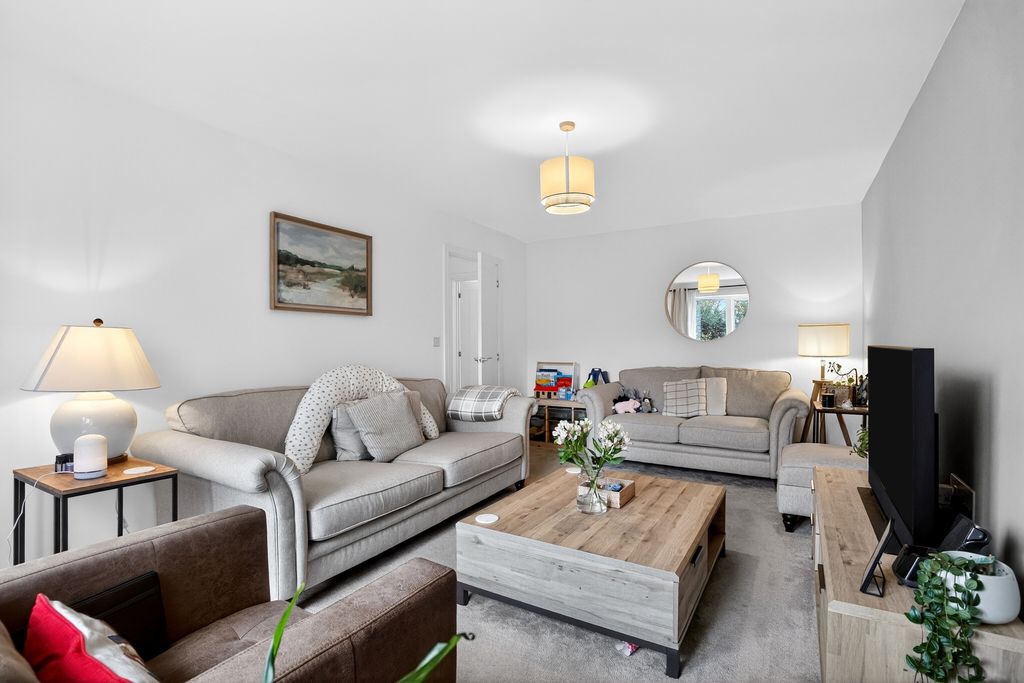 Property photo 3 of 20