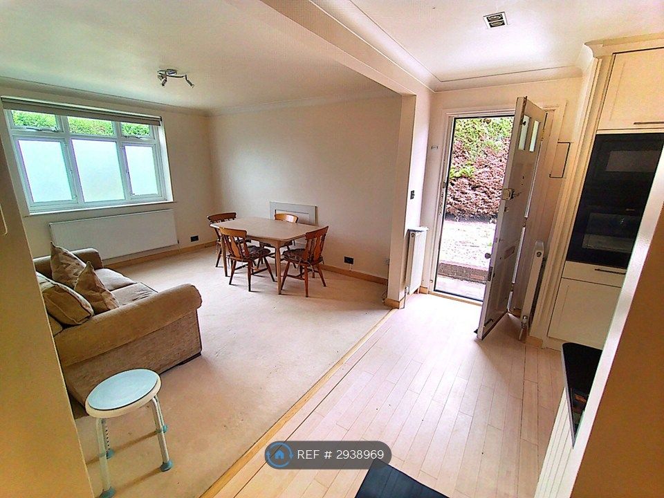 Property photo 3 of 19 Open Plan Living Room