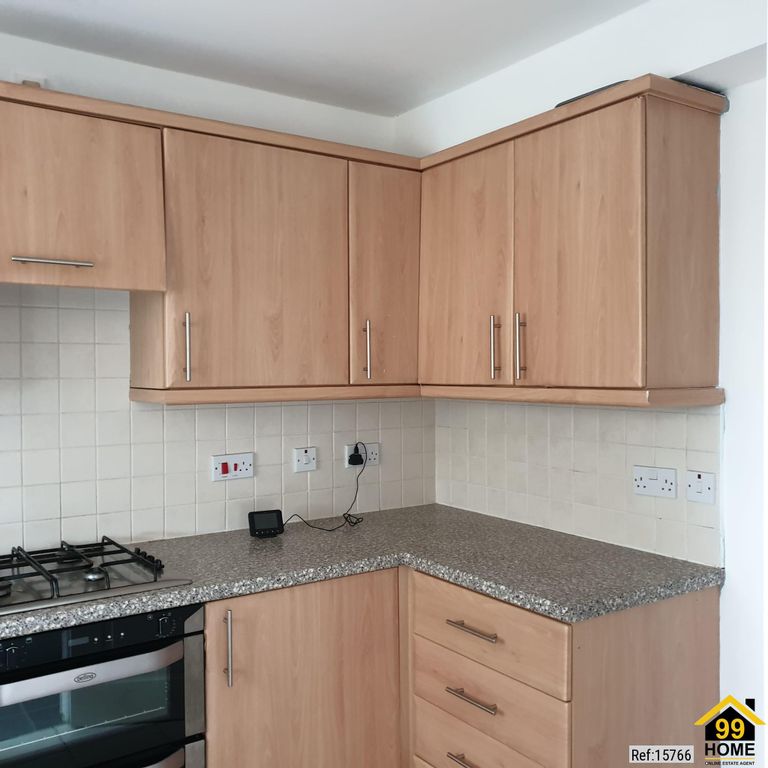 Property photo 3 of 11 Photo 2