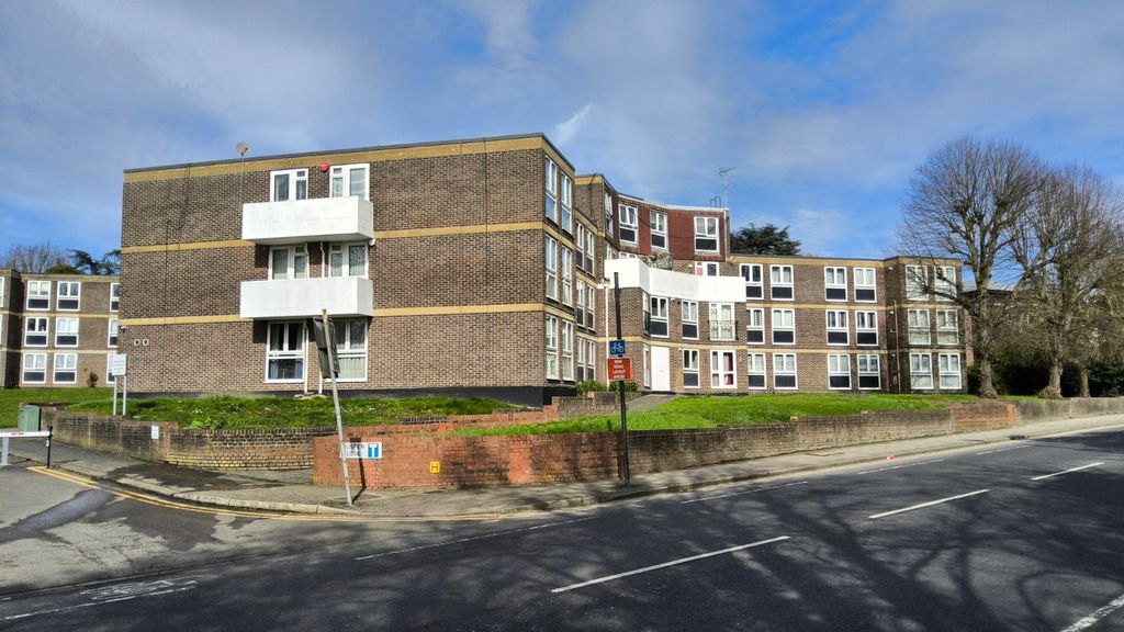 Property photo 1 of 13 Picture No. 16