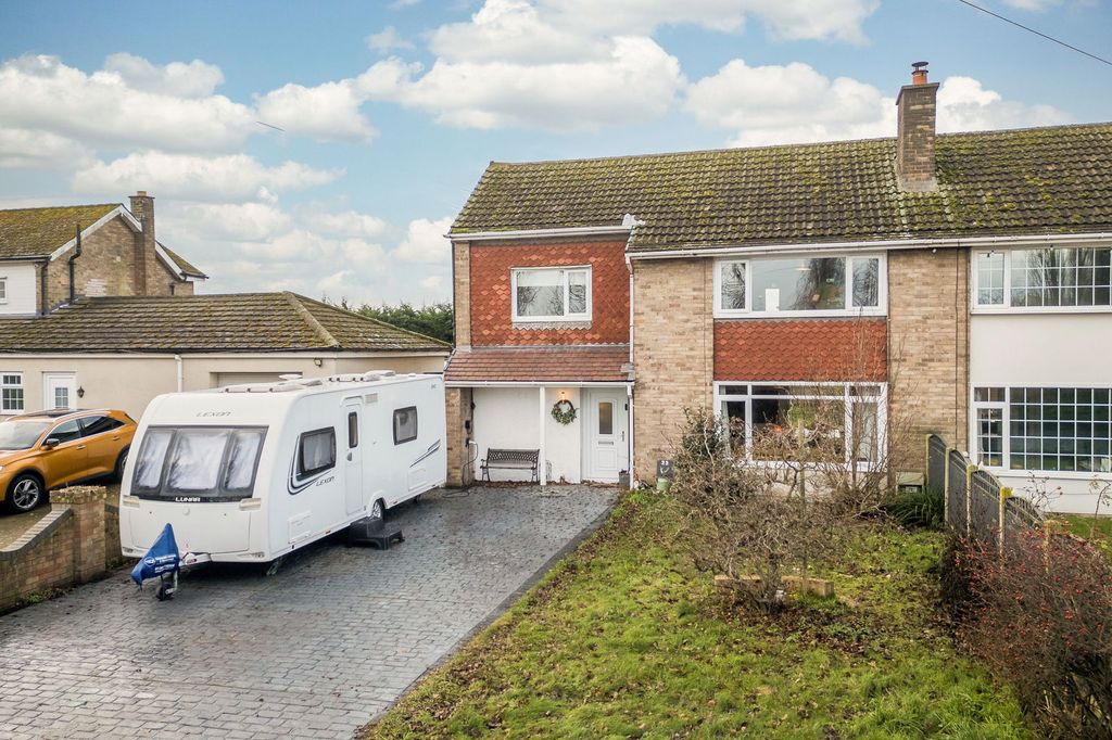 Property photo 1 of 29