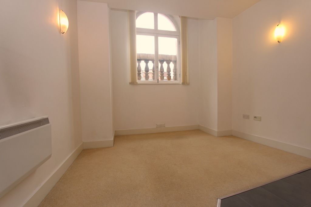 Property photo 3 of 7