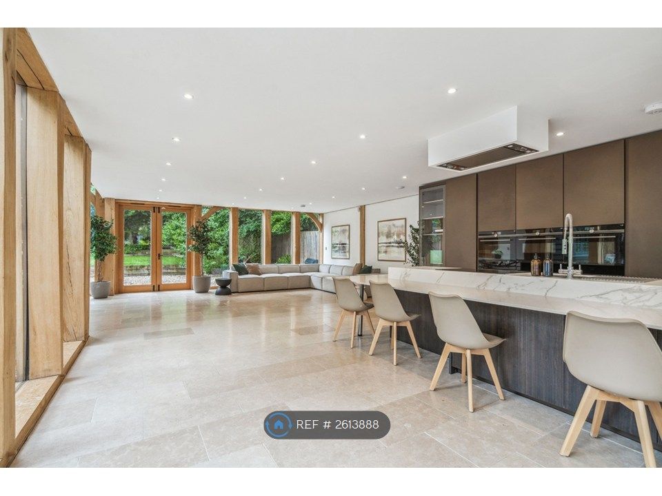 Property photo 1 of 20 Open Plan Kitchen