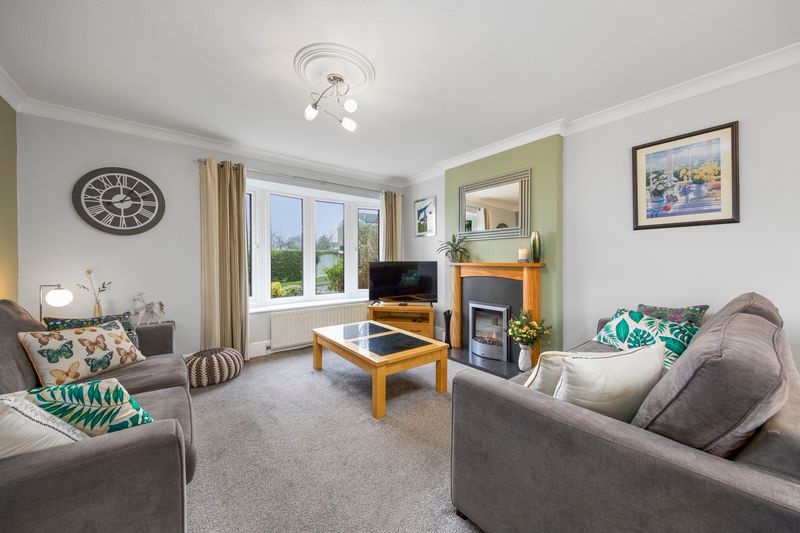 Property photo 2 of 27 Living Room