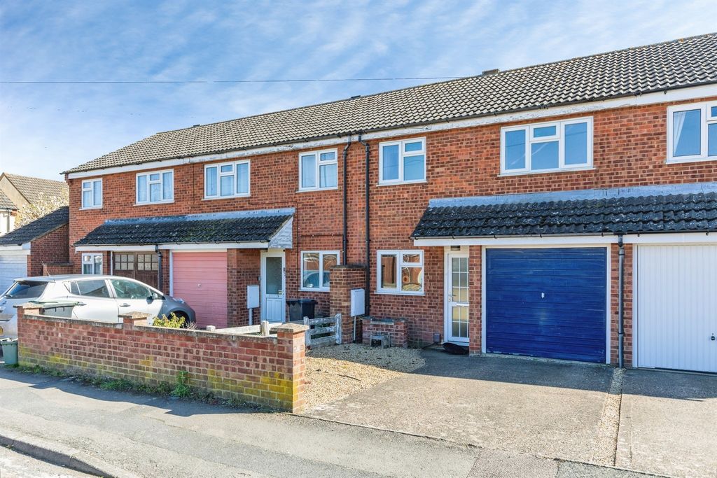 Property photo 2 of 20