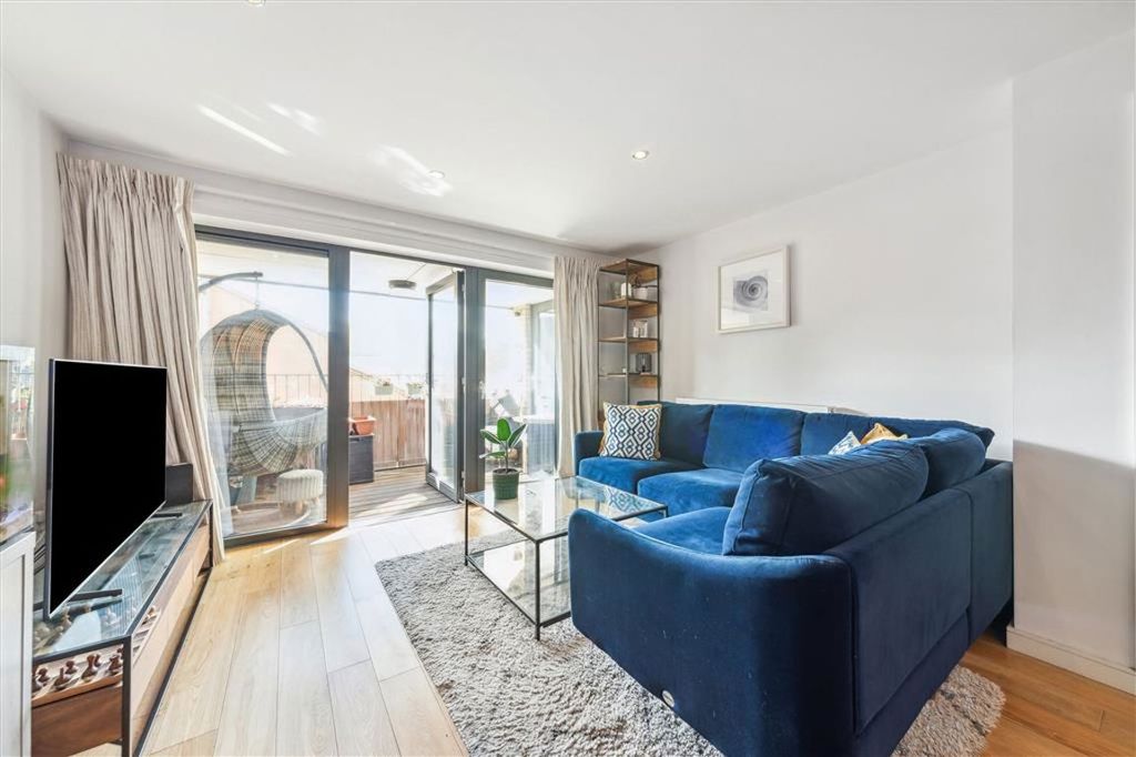 Property photo 2 of 7