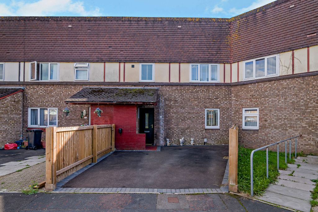 Property photo 1 of 21