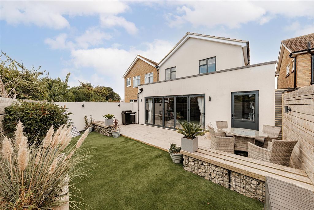 Property photo 2 of 33 L J Imaging-31.Jpg