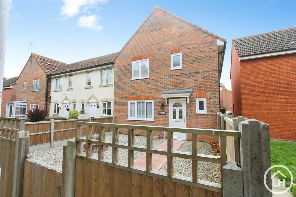 Property photo 1 of 10 External