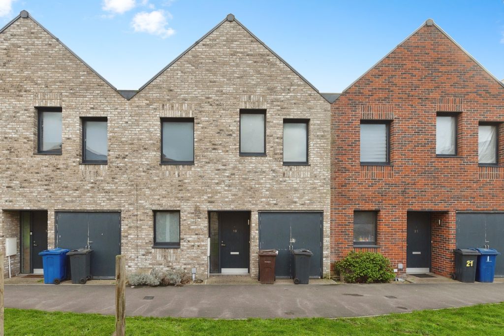 Property photo 1 of 19 Picture