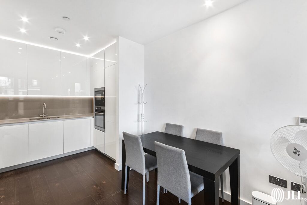 Property photo 3 of 17 Dsc_8882_Web