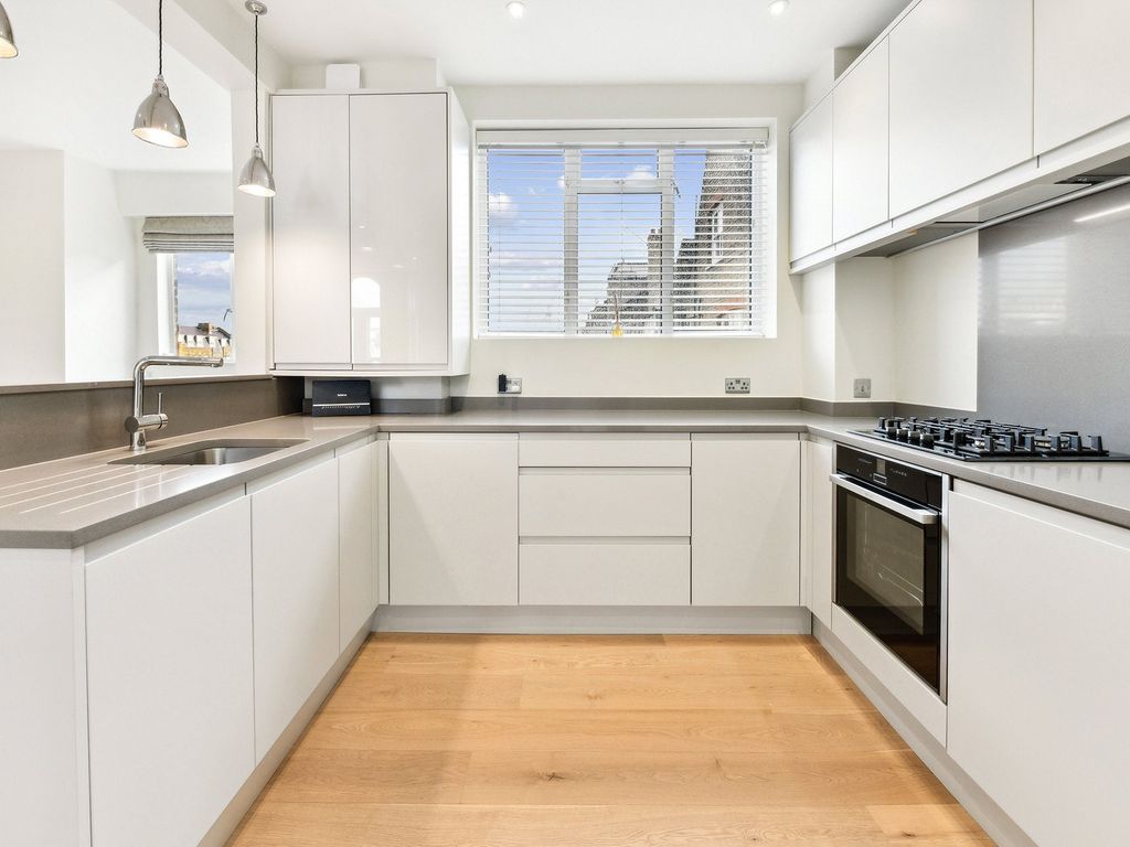 Property photo 1 of 16 29 Wimpole Street