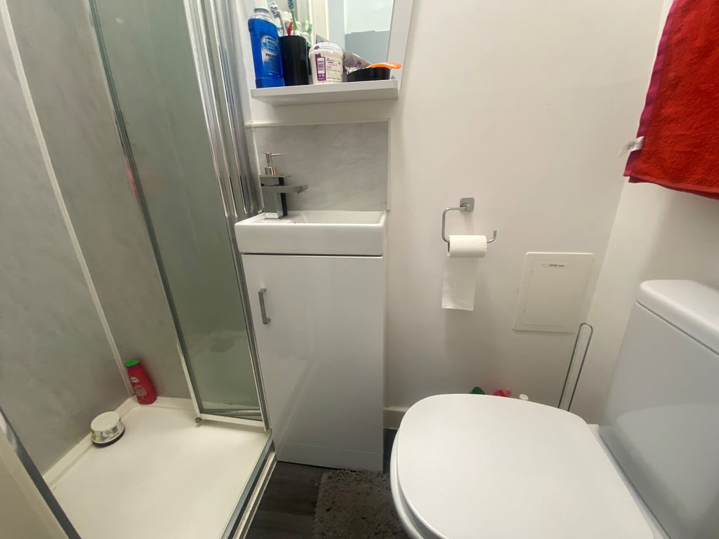 Property photo 3 of 4