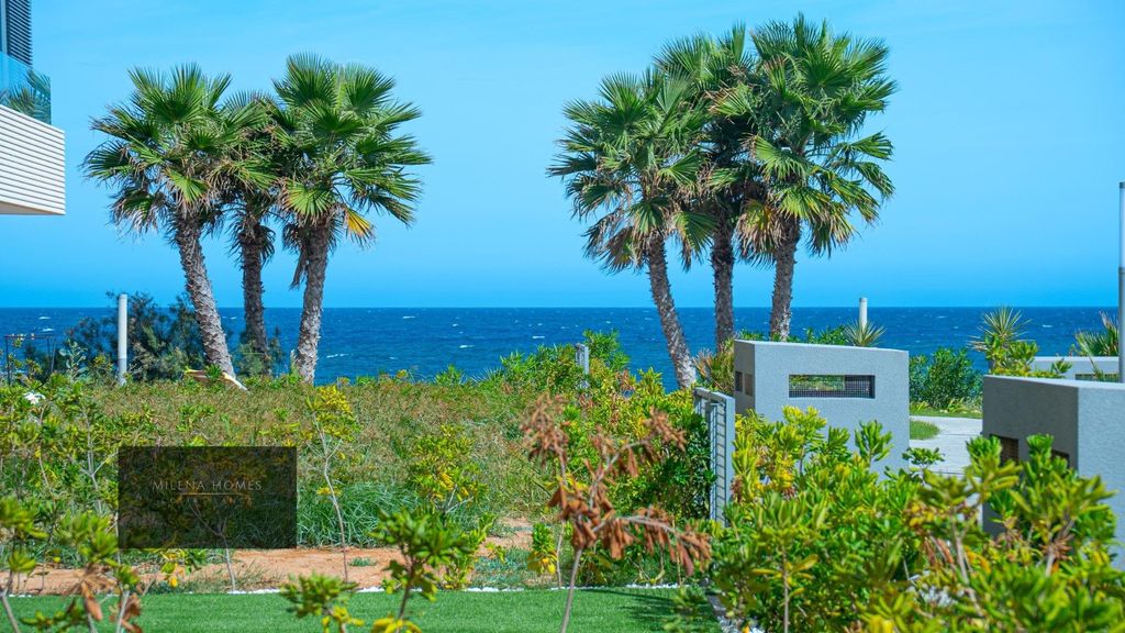 Property photo 3 of 41