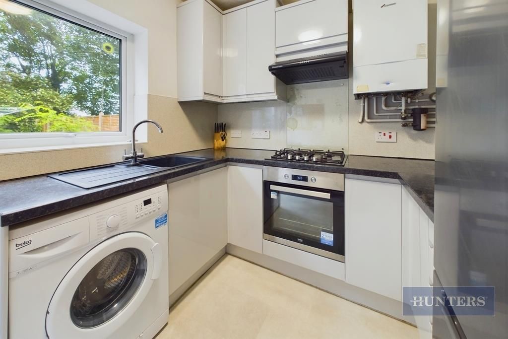 Property photo 2 of 11 Cam01635G0-Pr0253-Still010.Jpg