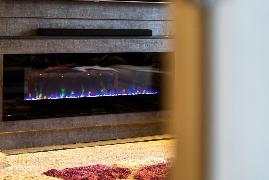 Property photo 3 of 25 4908627