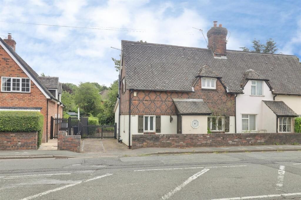 Property photo 2 of 26