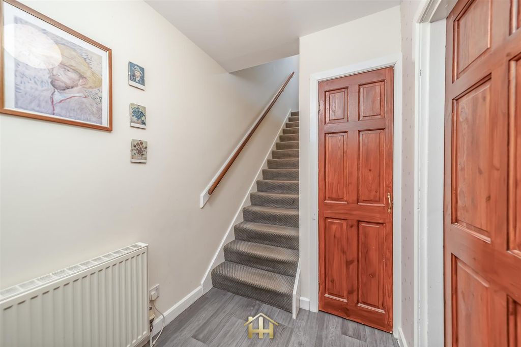 Property photo 3 of 23 62 Graham Ct 060125 Edit (32 Of 34).Jpg