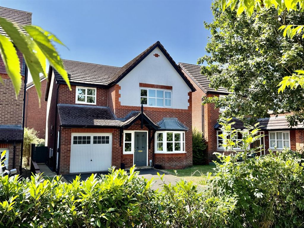 Property photo 1 of 18