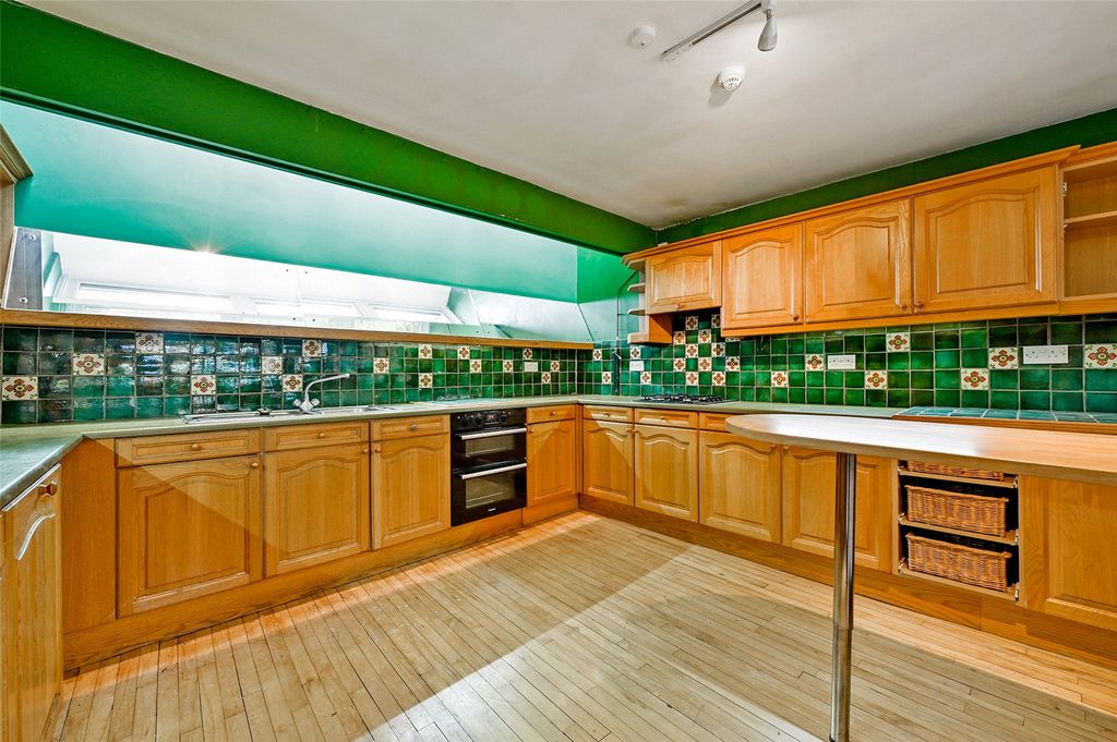Property photo 3 of 10 Picture No. 09