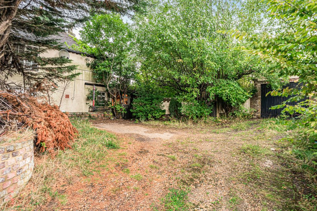 Property photo 3 of 20 Plot