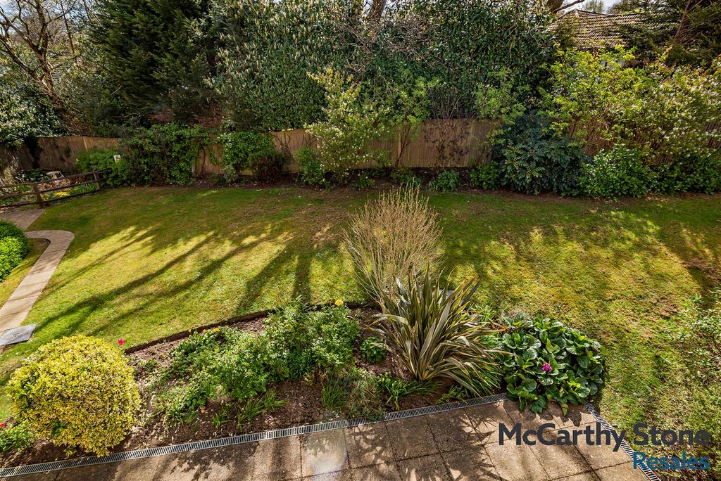 Property photo 3 of 47 8688119-Exterior13-800.Jpg