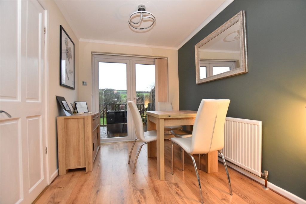 Property photo 3 of 24 Picture No. 31