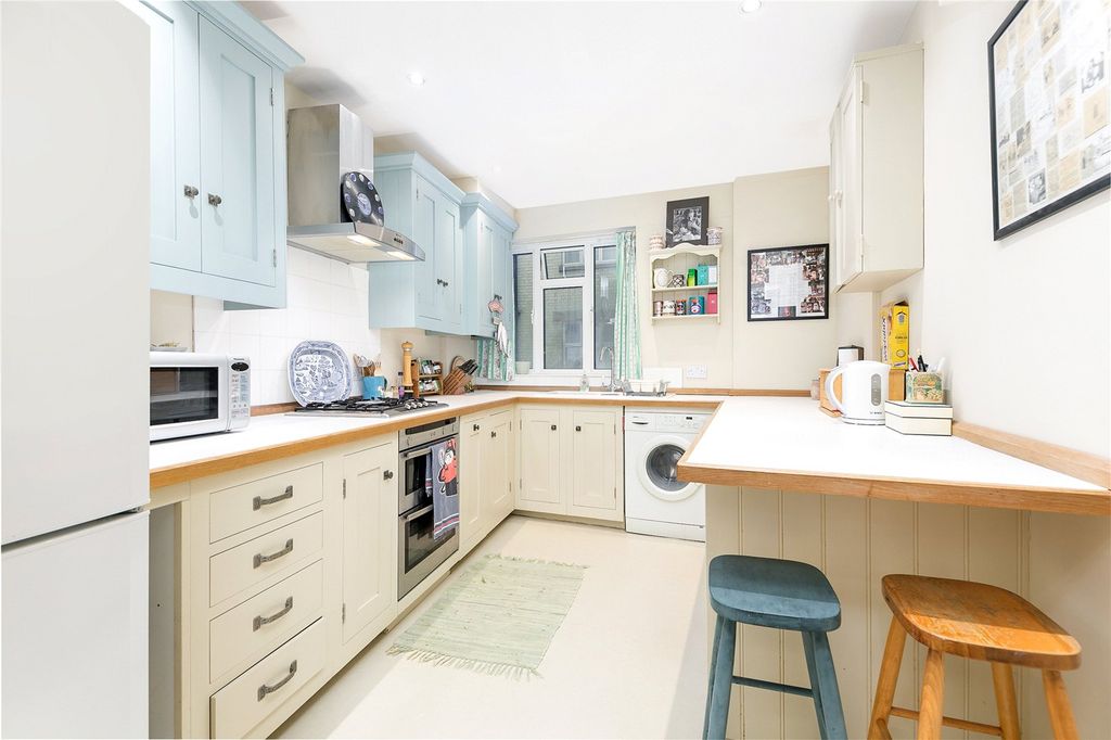 Property photo 2 of 11 Picture No. 05