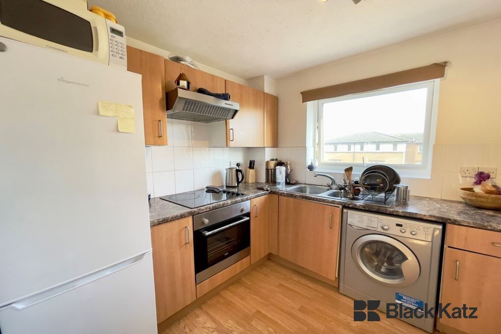 Property photo 2 of 4